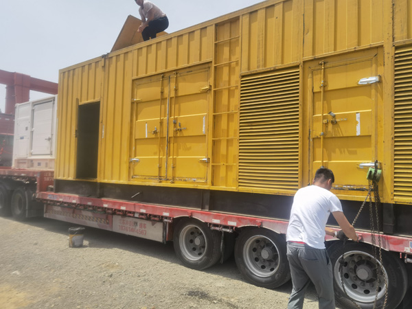 聊城除了负载情况和发动机维护，还有哪些因素会影响 200kw 柴油发电机的油耗？