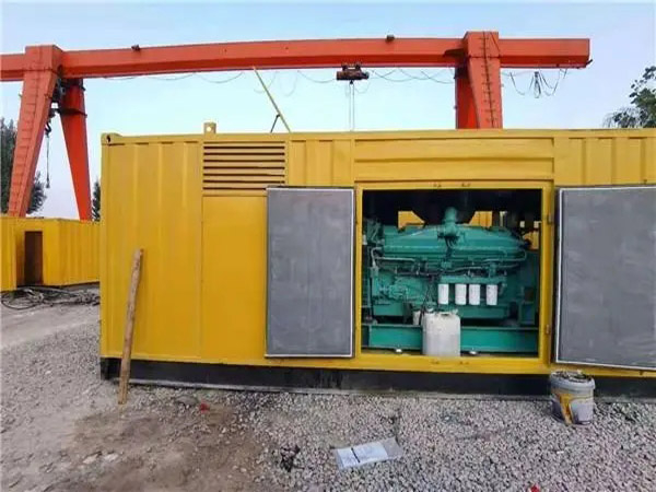 聊城冬季低温环境下，500KW发电机组应该选择什么类型的启动电瓶？